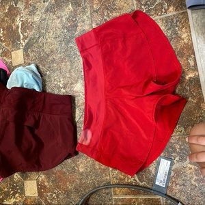 COPY - Lululemon speed up low rise lined short size 4.